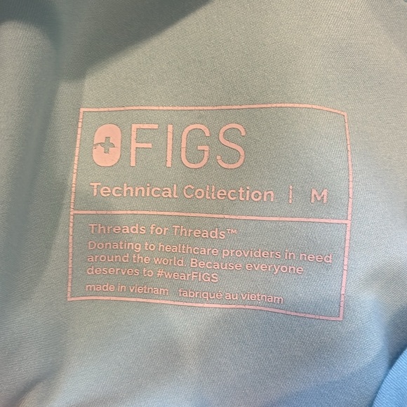 Figs bundle - Picture 3 of 11